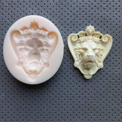 RU-01 Λιοντάρι 4,5X5,5CM