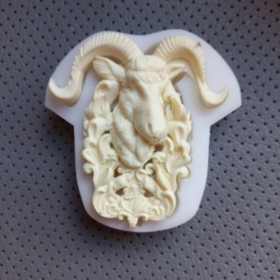 RU-04 Κριάρι 6,5χ7εκ.